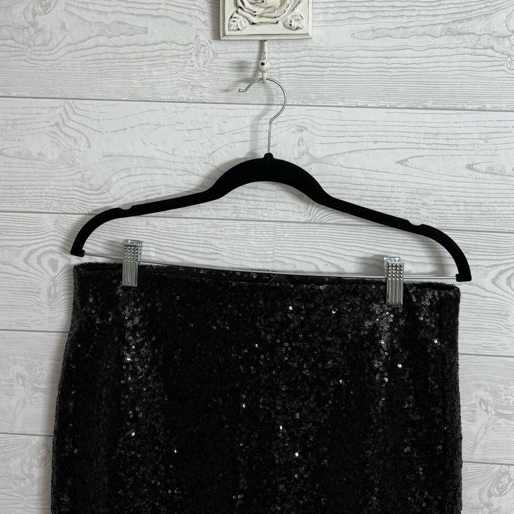 Torrid Black Sequin Pencil Skirt - Picture 4 of 10